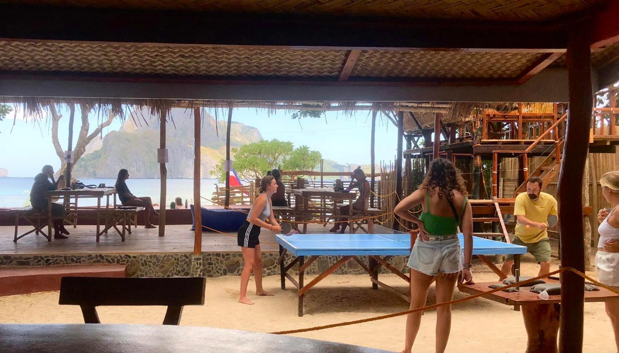 Oia Beach Hostel - エルニド エクステリア 写真
